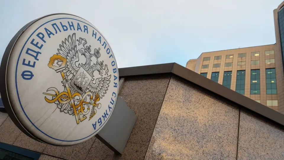 Во втором полугодии 2025 года ужесточение налогового режима для малого бизнеса и самозанятых привело к снижению поступлений по специальным режимам и усилению дефицита федерального бюджета, несмотря на ожидания роста доходов.