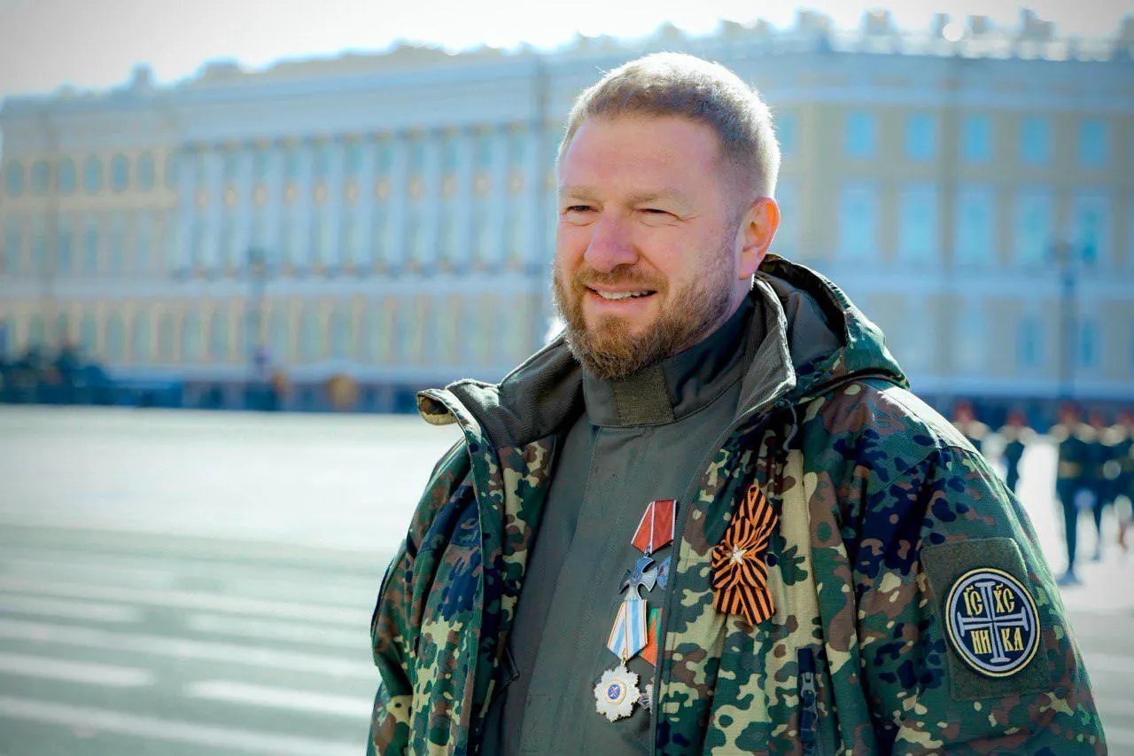 Малькевич не явился на последнее заседание и за несколько месяцев до окончания созыва отказался от мандата, чтобы отправиться на войну. Против него возбуждено уголовное дело о растрате бюджетных средств телеканала; прокуратура утвердила обвинительное заключение.