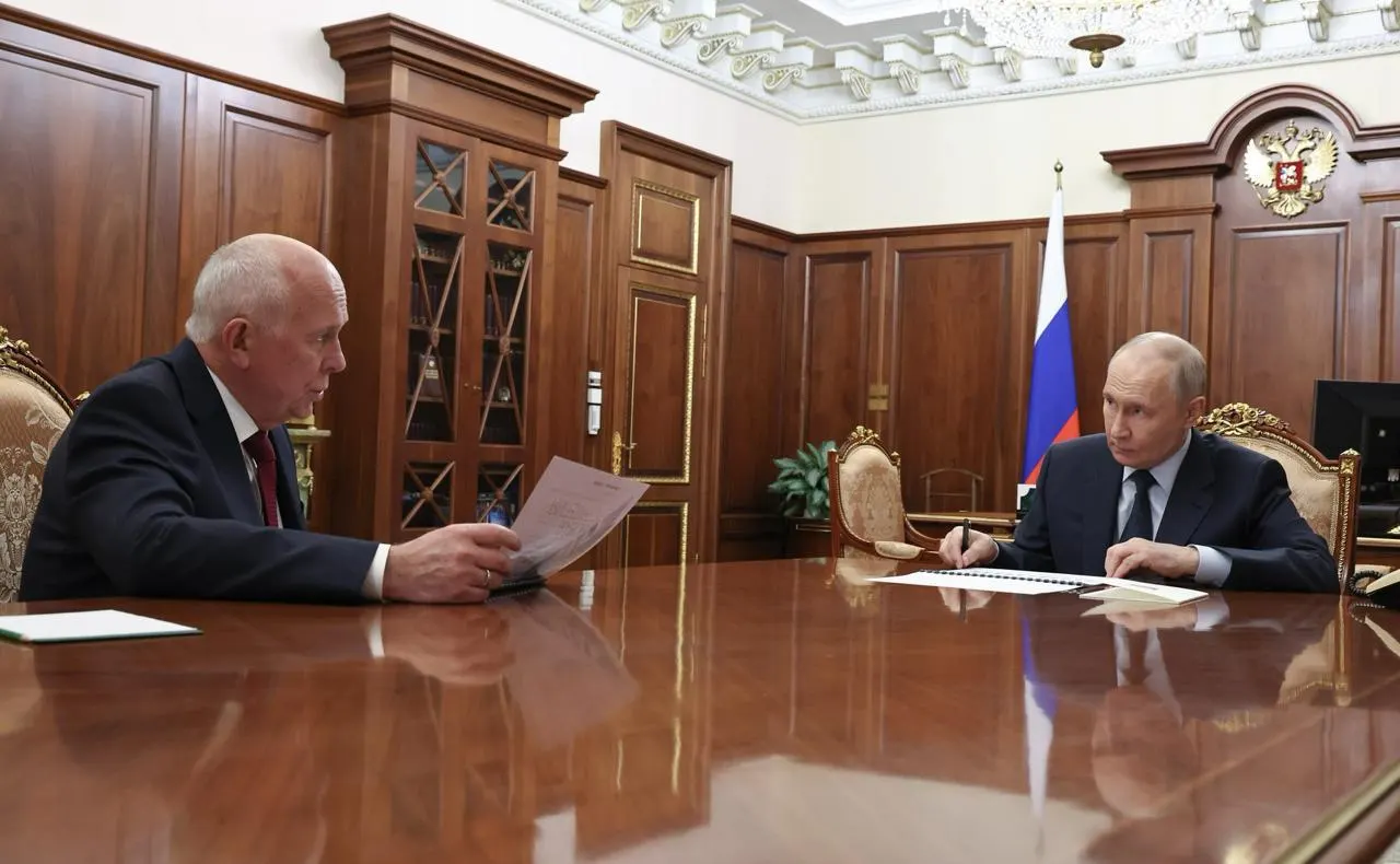 Глава Ростеха доложил президенту о сложностях с производством МС‑21 и Суперджета‑100: серийный старт перенесён на следующий год, в этом году ожидают только сертификацию Ил‑114‑300.