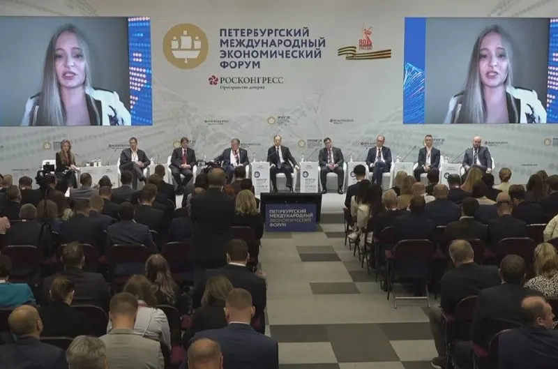 Катерина Тихонова, Ксения Шойгу, Роман Ротенберг и другие представители молодого поколения элиты заявлены в программе Петербургского международного экономического форума, который пройдет 3–6 июня.
