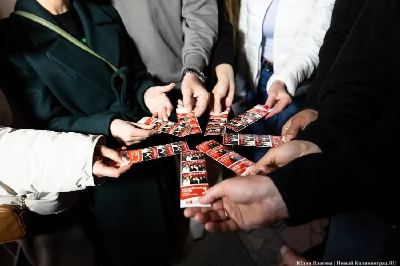 15–16 мая в Калининградской области пройдет акция «Музейная ночь» на тему «Родное»: семь музеев по единому билету, 13 специальных проектов, шаттлы и концерт-перформанс.