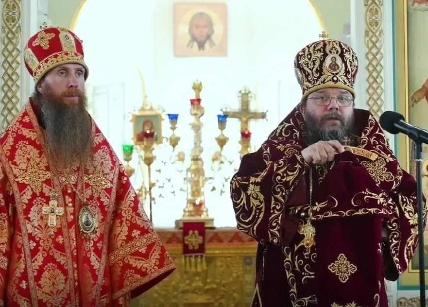 На открытии XVII Александро-Невских чтений митрополит Матфей призвал защищать традиционные христианские ценности, критикуя западные идеи о семье и свободах.