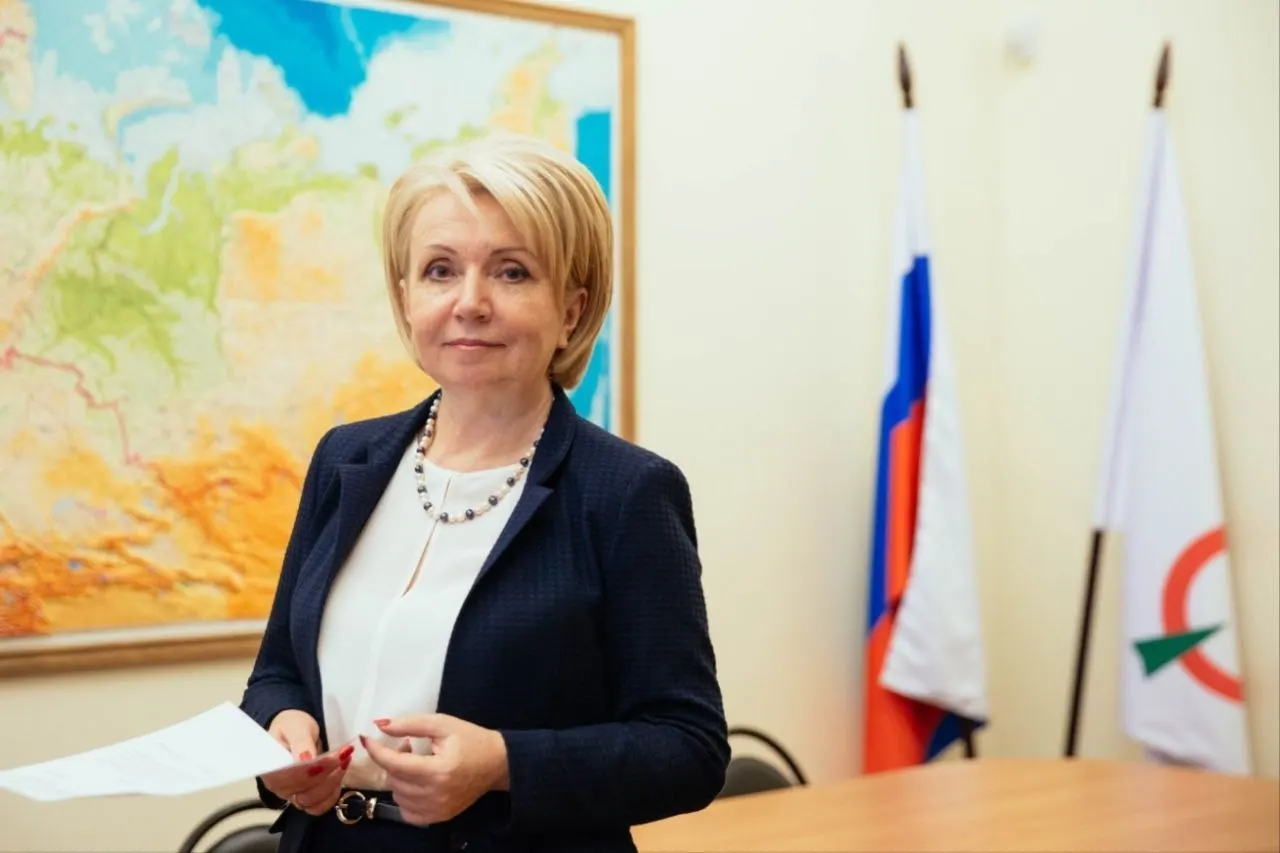 Суд отклонил апелляцию: Слабунова признана виновной по статье о «демонстрации экстремистской символики» из‑за якобы поста 2020 года. Защита указывает на нарушения при задержании и сомнения в экспертизе.