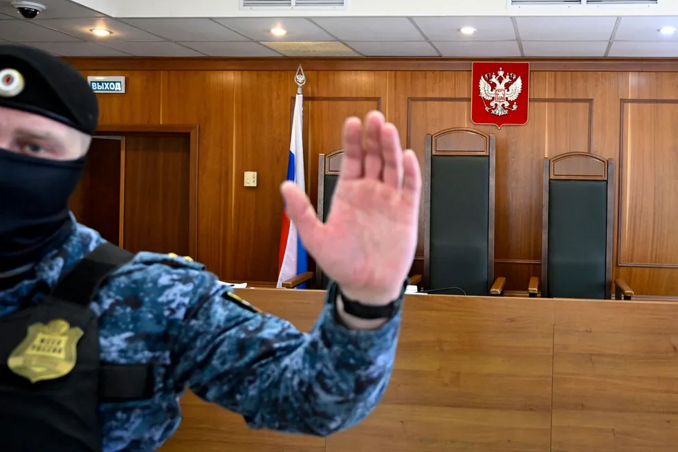 С сайта Судебного департамента исчезла публичная статистика о судимости с 2005 года. Эти данные были ключевыми для отслеживания репрессий, изменения практики судебных решений и косвенной оценки отправки обвиняемых на войну — их отсутствие серьезно осложняет исследовательскую и журналистскую работу.