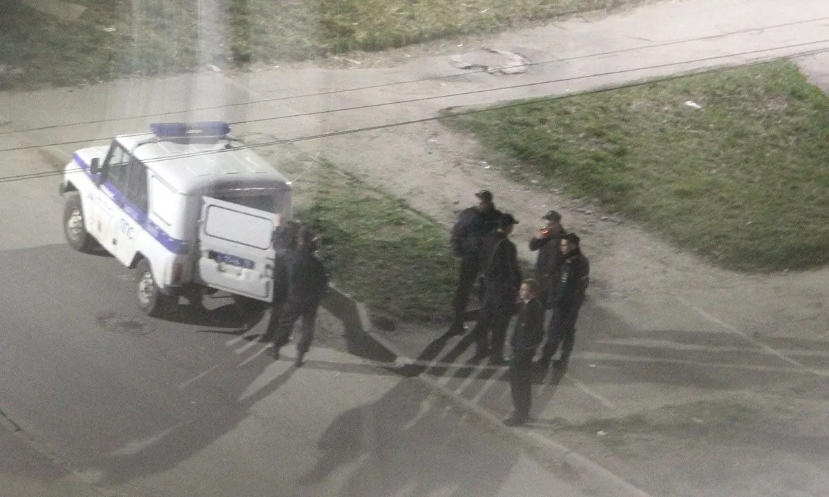Ночью в караоке на улице Федосовой произошла массовая потасовка с участием около 30 человек; полиции пришлось вызывать подкрепление. По информации МВД Карелии, пострадавших и задержанных нет.