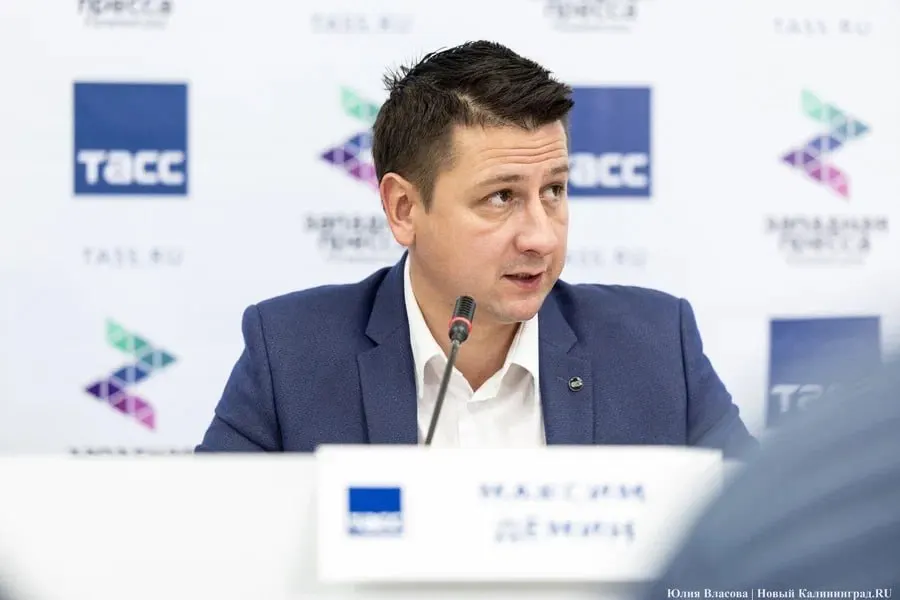 Минобрнауки сообщает, что среднемесячная зарплата ректора Балтийского федерального университета имени Иммануила Канта Максима Дёмина в 2025 году составила 615,8 тыс. руб., тогда как годом ранее она была 850,1 тыс. руб.