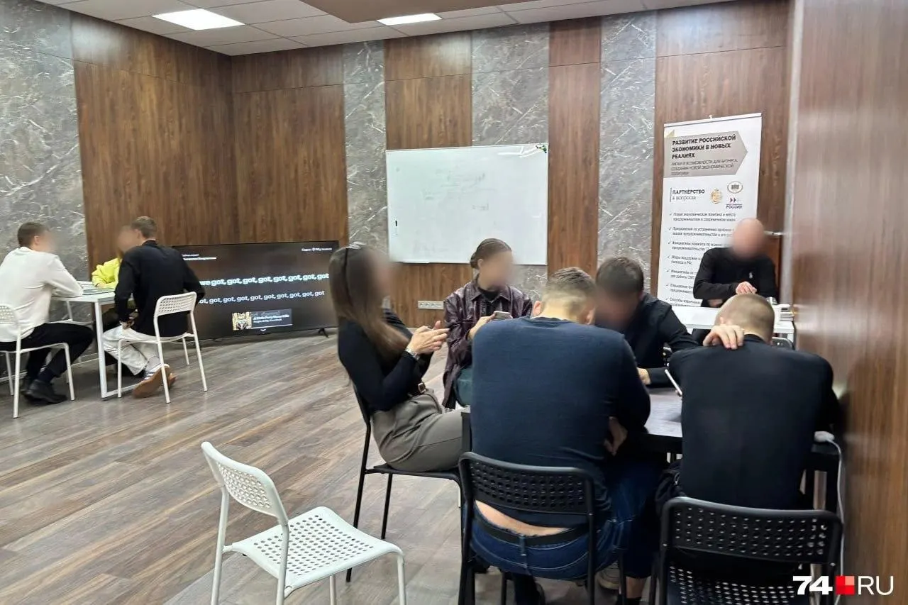 В Екатеринбурге возбуждено уголовное дело против RC Group. Компания, работающая по модели сетевого маркетинга, подозревается в обмане участников, многие из которых брали кредиты для вступления в проект и остались без ожидаемого дохода.