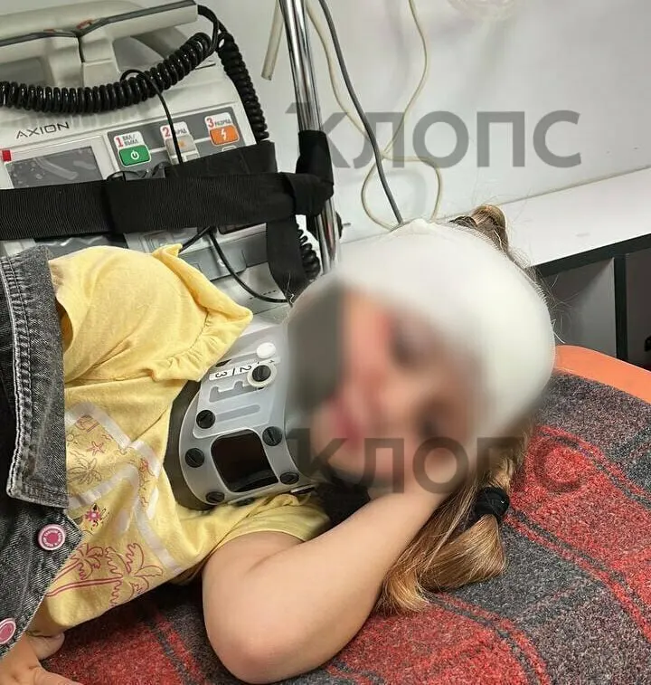 В Советске уголовное дело в отношении воспитательницы детского сада, обвиняемой в причинении тяжкого вреда по неосторожности после падения 5‑летней девочки через поднятую решётку, направлено в суд.