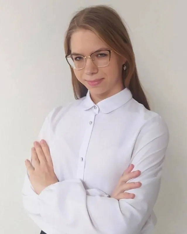 Ученица архангельского лицея набрала максимальный результат по химии и планирует поступать на медицинское направление.
