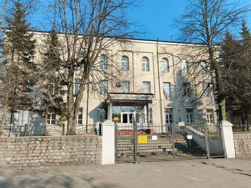 В Московском районном суде начнётся процесс по делу организованной группы, похитившей свыше 13 млн руб. со счетов клиентов: среди обвиняемых — руководитель центра развития автобизнеса филиала банка в Калининграде.