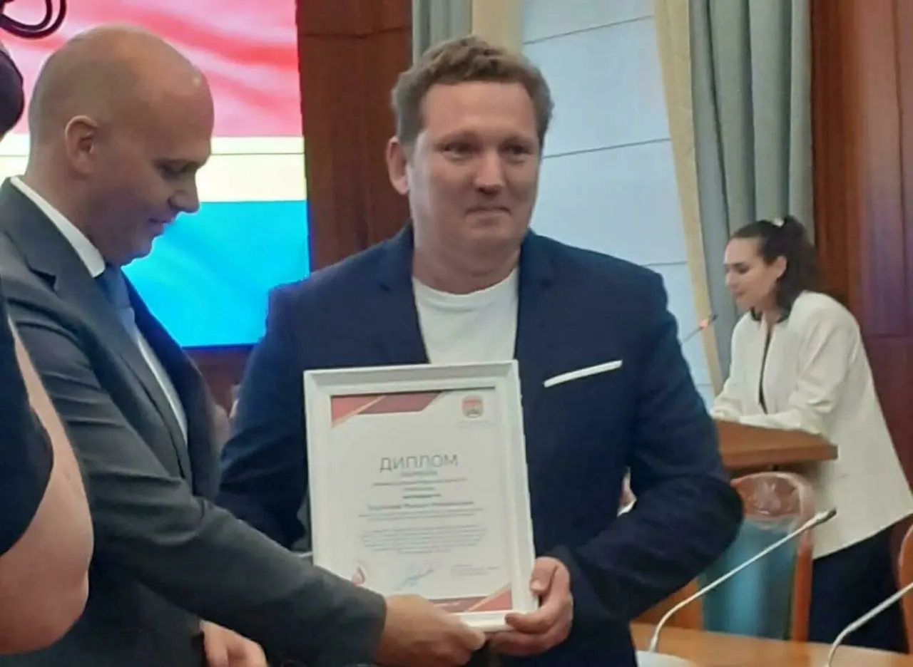 Дирижёр Калининградского симфонического оркестра Михаил Кирхгофф рассказывает о качестве исполнения, работе с оркестром, призвании и источниках вдохновения в жизни.