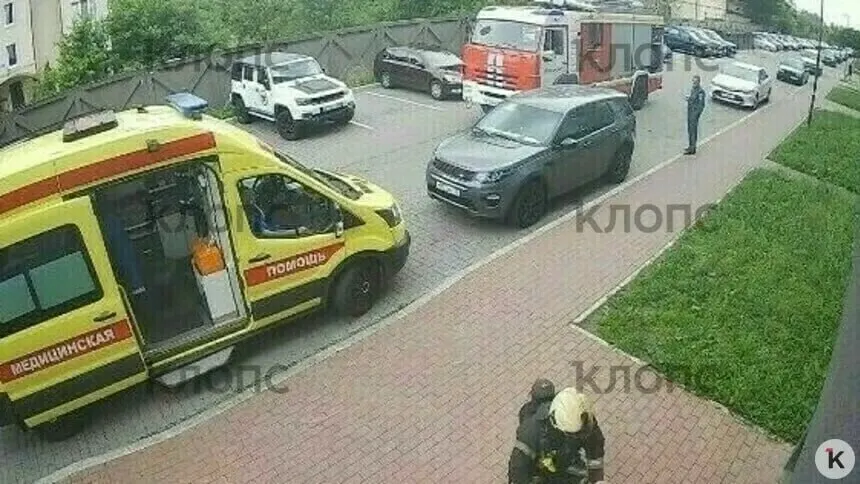 В&nbsp;Калининграде мужчина уснул у&nbsp;плиты&nbsp;— соседи перепутали с&nbsp;пожаром и&nbsp;чуть не&nbsp;взломали дверь