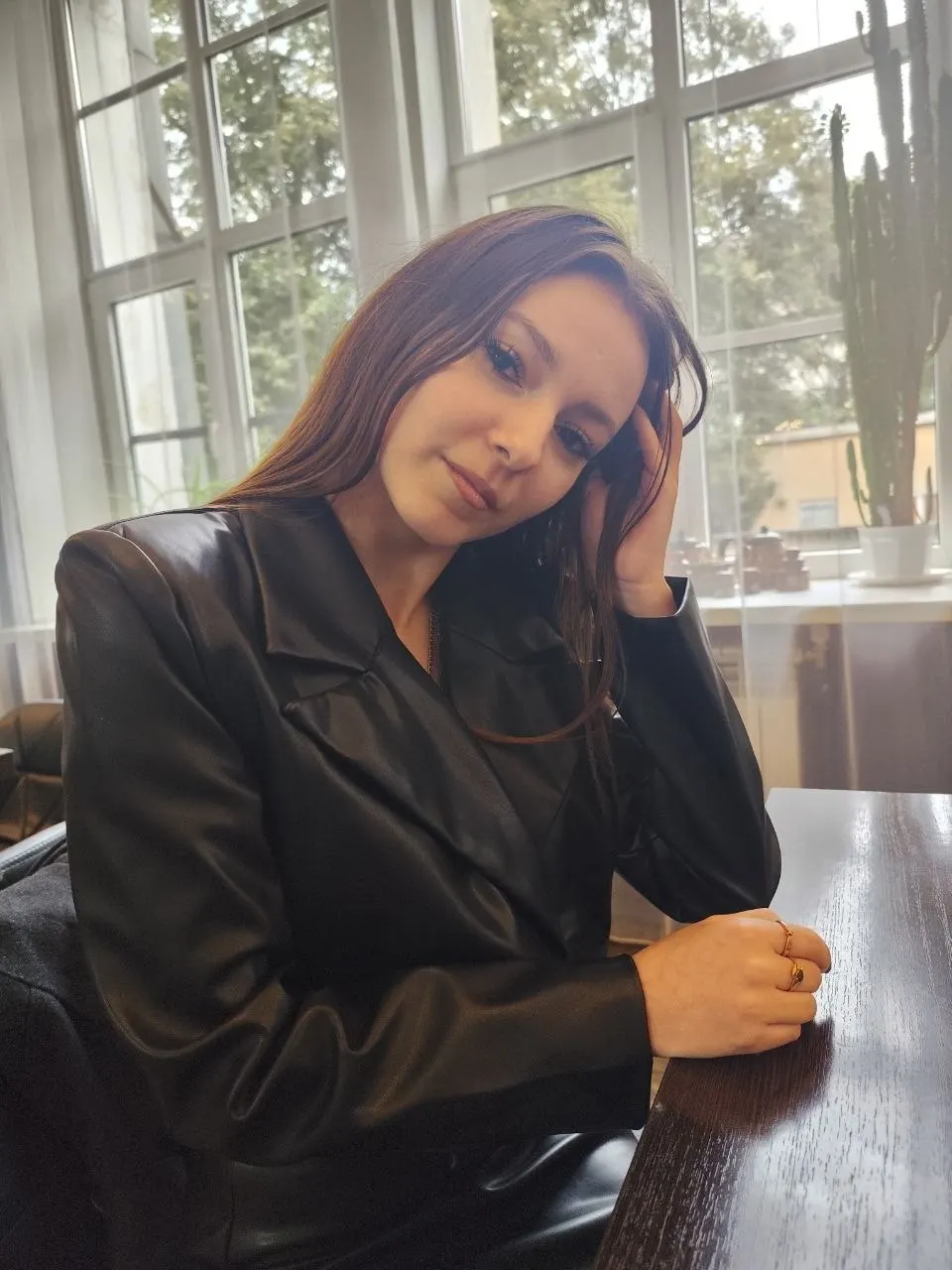 Диана Нагиева готовится к дебюту в спектакле «Город нашей юности» и снова выходит на сцену после многолетней реабилитации.