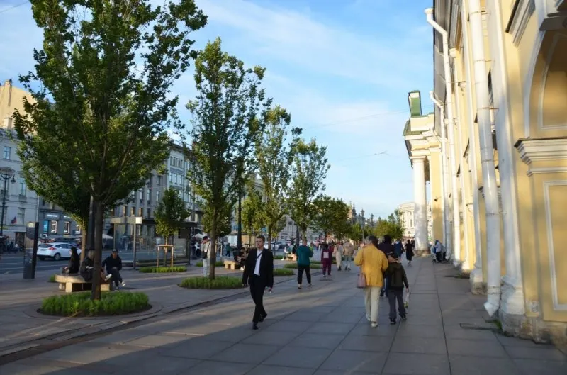 Топонимическая комиссия поддержала переименование: улицу Тамбасова предлагают исправить на Томбасова в честь моряка, чья фамилия в документах была искажена с 1964 года. Решение ещё должен утвердить городской совет, а жителям менять документы не придётся.