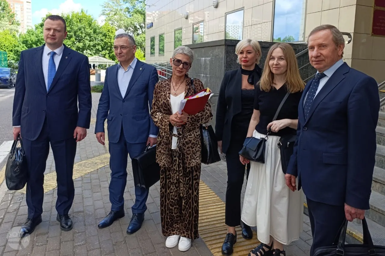 Апелляция оставила в силе решение о лишении статуса Алексея Басистова, Дмитрия Проводина и Юлии Таи по иску Минюста; их представители называют процедуру нарушением закона об адвокатуре.