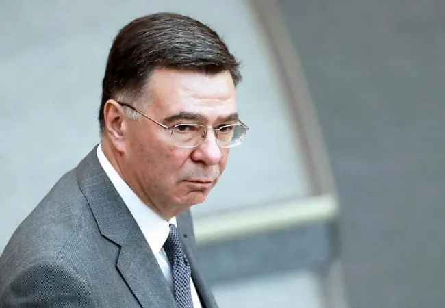 Александр Панкин на Петербургском международном экономическом форуме заявил, что экономика России устойчива и не сводится к роли поставщика сырья.
