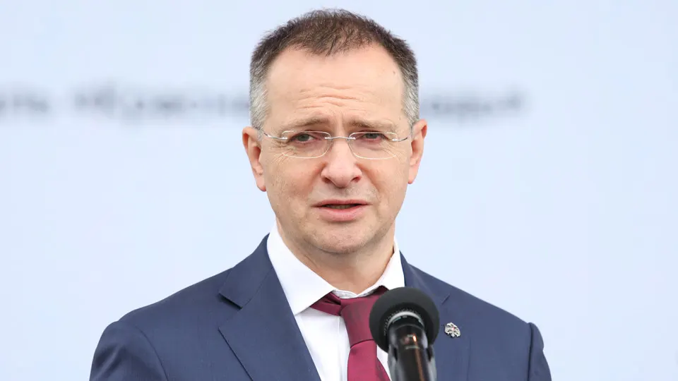 Помощник президента заявил о необходимости контроля качества фильмов на всех этапах производства и предложил не принимать в прокат некачественные картины, в том числе снятые на государственные деньги.