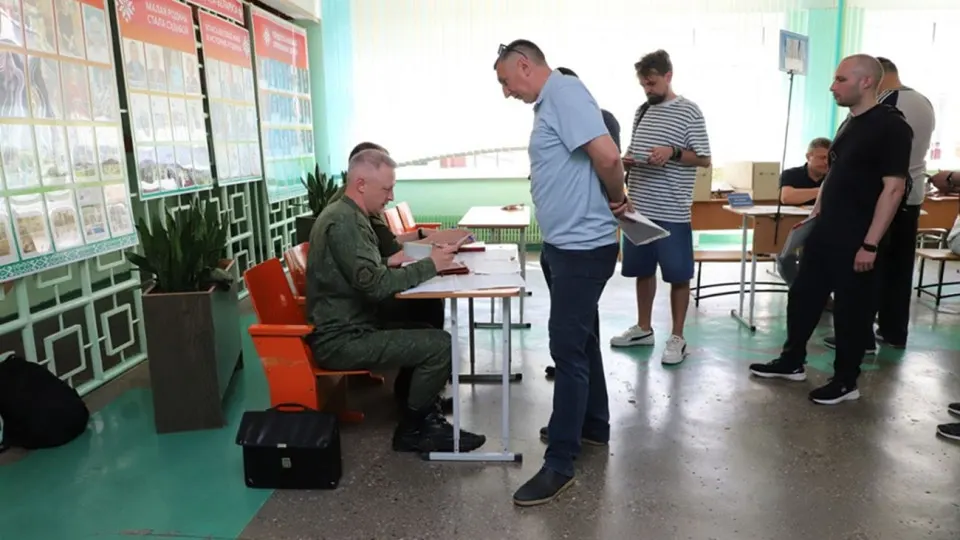 Минобороны Беларуси объявило о мобилизационных учениях в Гродненской области с 17 по 26 июня: планируется оповестить около двух тысяч человек и вызывать запасников для сверки данных и участия в сборах на фоне дипломатического давления России.