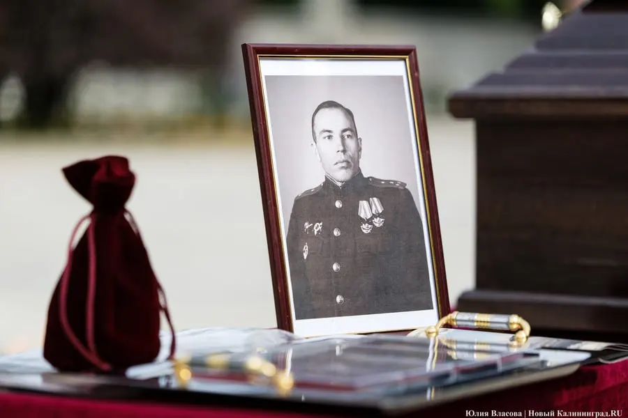 В Калининградской области на мемориале 1200 гвардейцам 24 июня прошла церемония передачи останков капитана Александра Машковцева; останки отправлены на родину в Кировскую область.