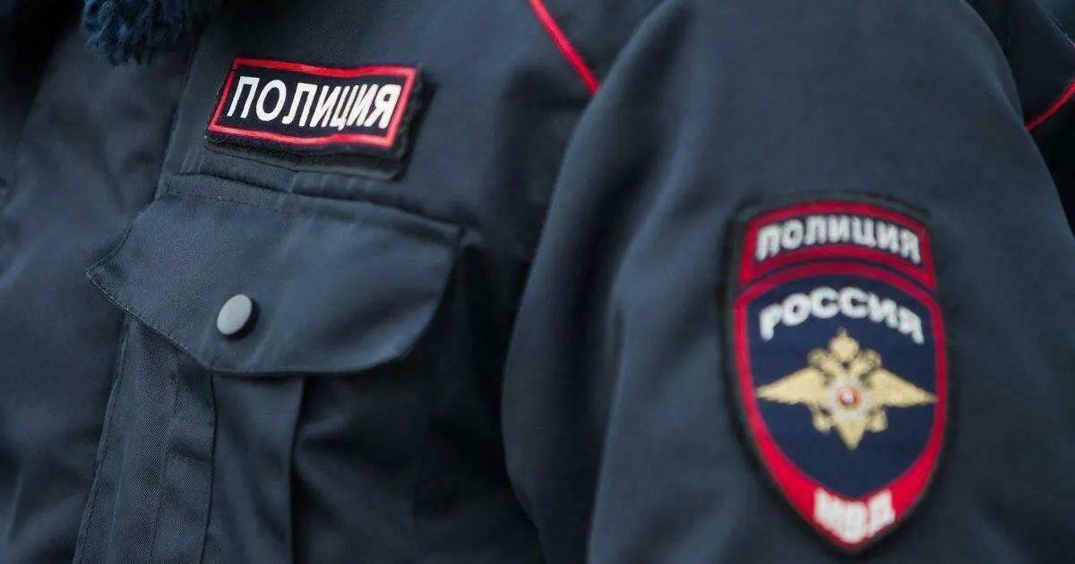 Полицейские установили и задержали 26‑летнего жителя Калининграда, которого подозревают в пяти кражах из магазинов. Общий ущерб превысил 30 тысяч рублей.