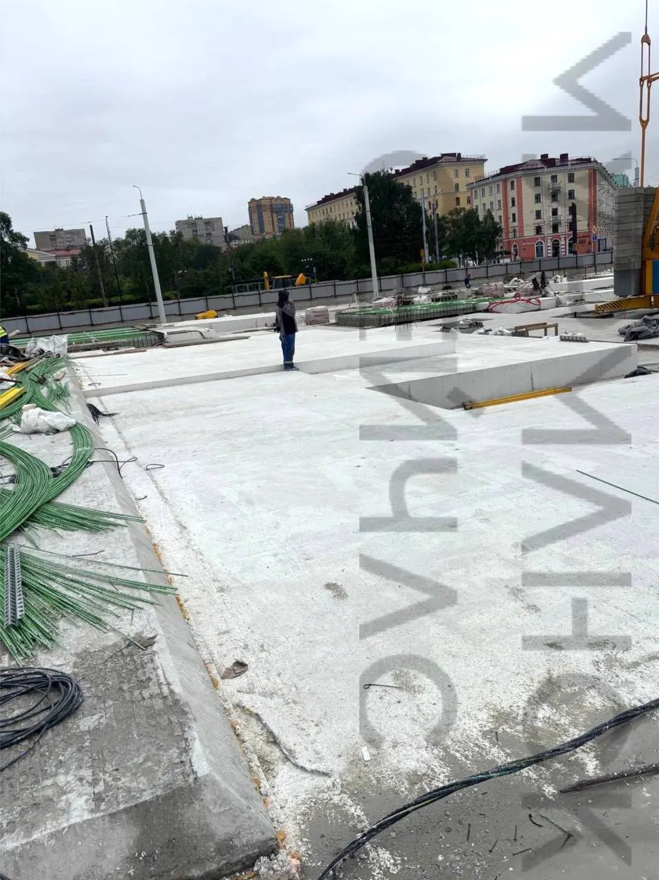 Контрольно‑счётная палата установила срыв сроков, отсутствие штрафных санкций и недоосвоение средств в проекте благоустройства площади «Пять Углов».