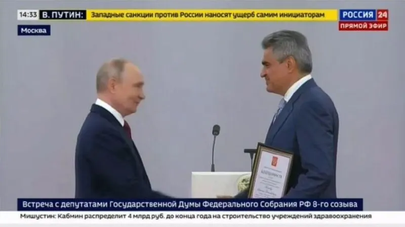На церемонии награждения в Кремле 27 июля лидер партии «Новые люди» Александр Нечаев поблагодарил президента за высокую оценку и заявил, что для победы в специальной военной операции предстоит приложить ещё больше усилий.