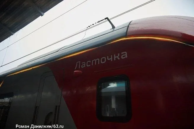 По результатам анализа пассажиропотока маршрут проверяли в тестовом режиме. С 11 июля и до конца лета поезд будет ходить по выходным с четырьмя остановками по прежнему тарифу.