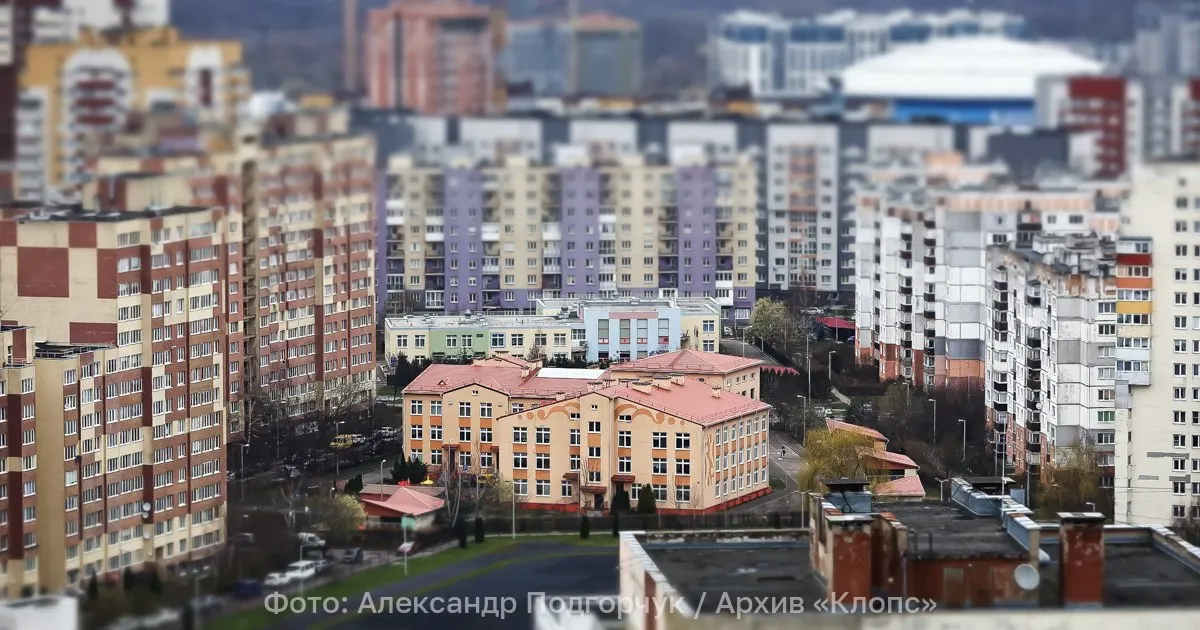 Число желающих взять ипотеку в регионе выросло на 34,7% по сравнению с прошлым годом, несмотря на сокращение льготных программ и ужесточение условий кредитования.