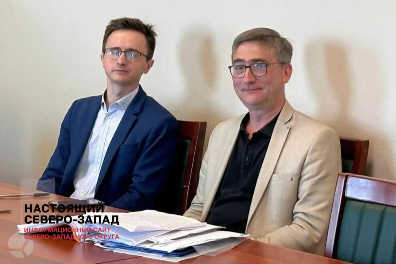Санкт‑Петербургский городской суд подтвердил штраф 1,5 тыс. рублей за «демонстрацию экстремистской символики». В результате решения Шишлов не сможет участвовать в предстоящих выборах; защита называет это методом недопуска оппозиционных кандидатов.