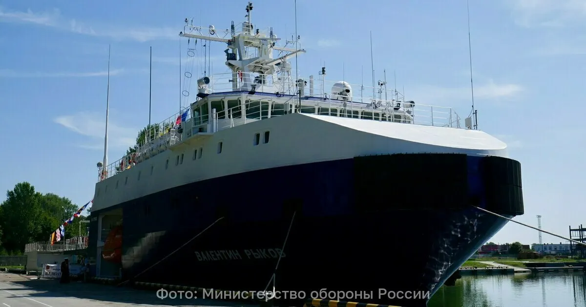 Малый морской танкер «Валентин Рыков» прошёл государственные испытания в Балтийском море и принят в состав Балтфлота. Судно готово к выполнению задач снабжения, аварийно‑спасательных и других работ.