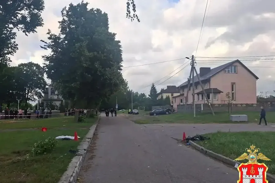 В Калининградской области возбуждено уголовное дело после ДТП, в котором погиб трёхлетний ребёнок. Водитель был пьян и ранее уже привлекался за вождение в нетрезвом виде.