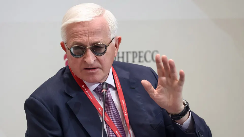 Глава РСПП заявил, что сохранение высокой ключевой ставки может спровоцировать волну банкротств уже этой осенью: пострадают компании, завершившие импортозамещение и испытывающие дефицит заказов и финансирования.
