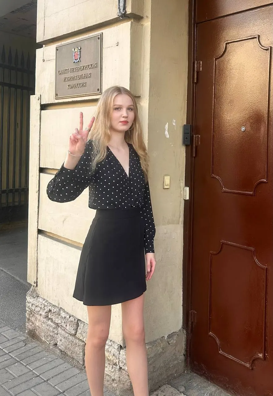 Санкт-Петербургская избирательная комиссия признала незаконным решение ТИК №11 и обязала пересмотреть вопрос регистрации кандидата по 6‑му округу. На повторное рассмотрение у ТИК есть десять дней.