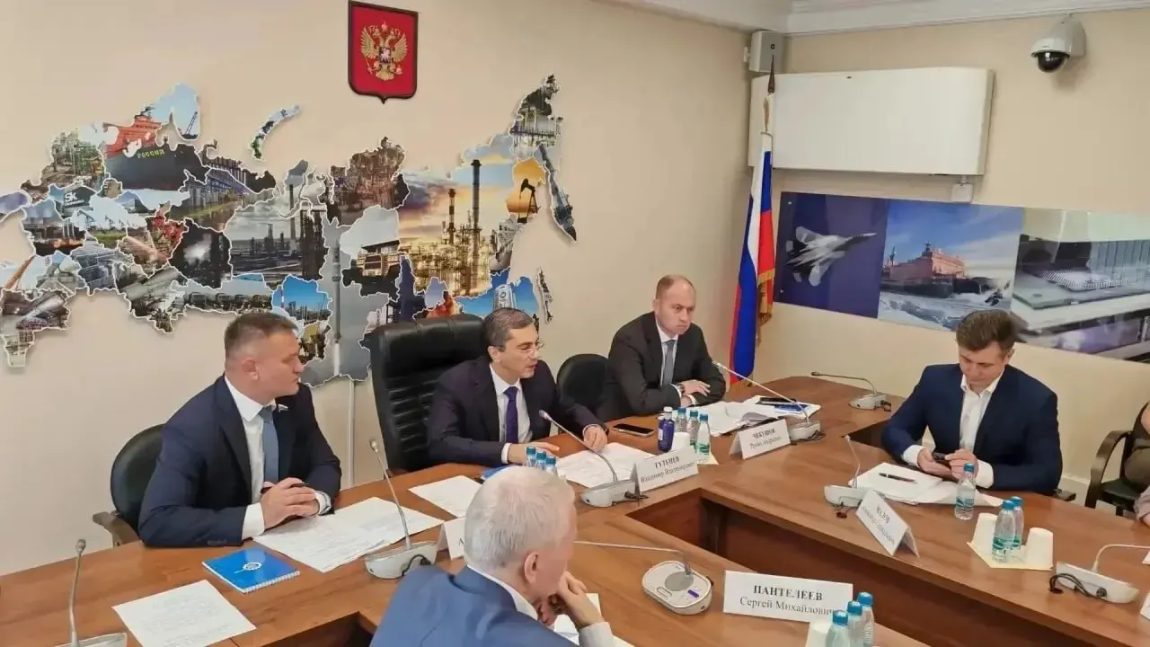 Депутат подготовил законопроект, который даст профильным министерствам доступ к данным ФНС о формировании цен на каждый этап пути товара до магазина, чтобы оперативно выявлять причины резкого подорожания.