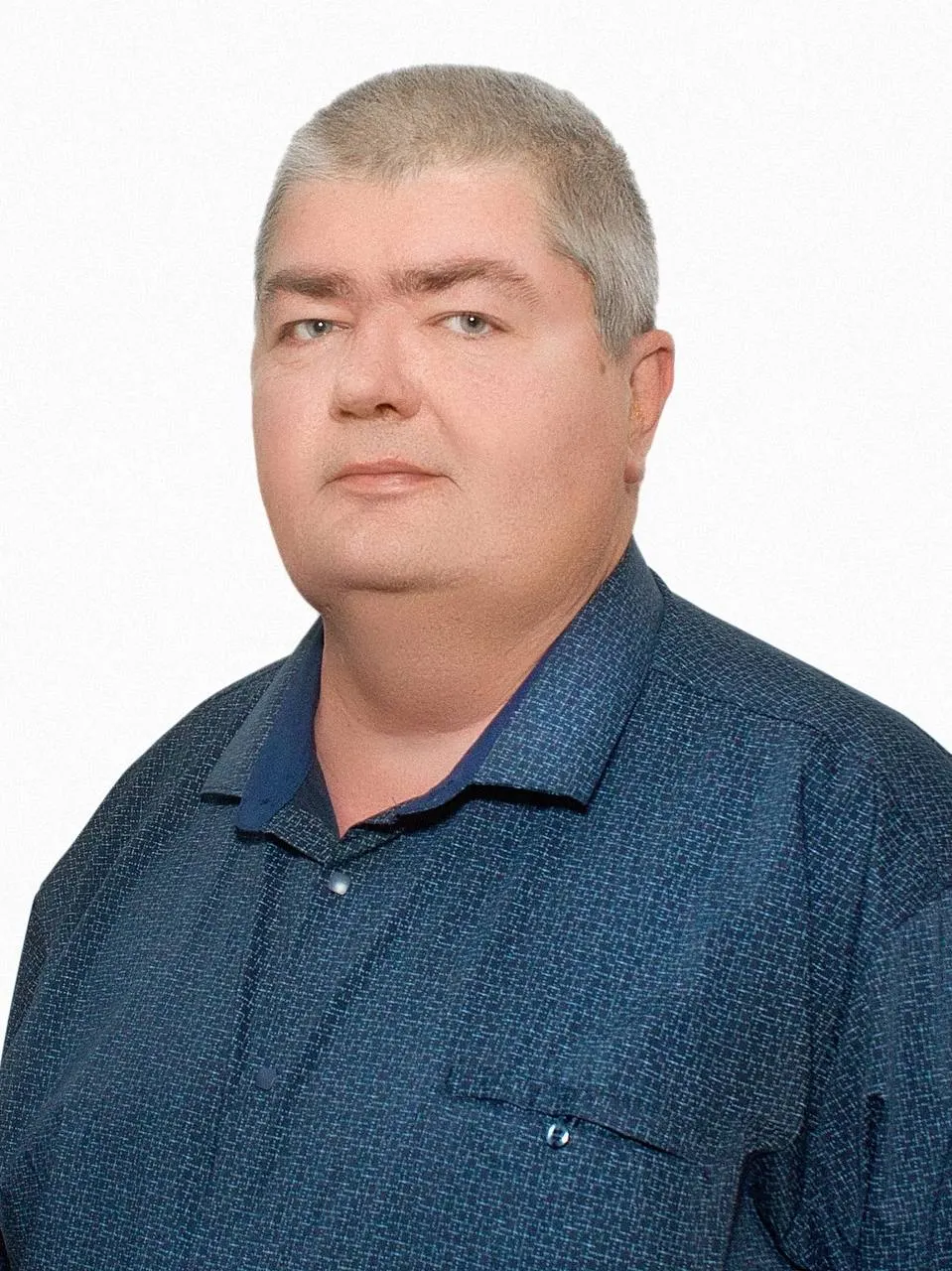 Мурманское отделение партии «ЯБЛОКО» выдвинуло трёх кандидатов в Государственную Думу — краткие данные о каждом.