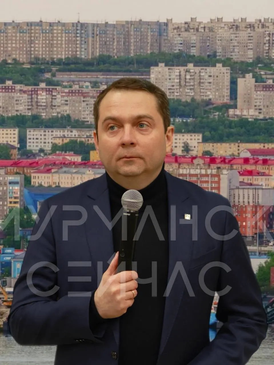 Губернатор проведёт открытую встречу 16 июля в гимназии №5 — жителей просят подготовить вопросы и обращения.