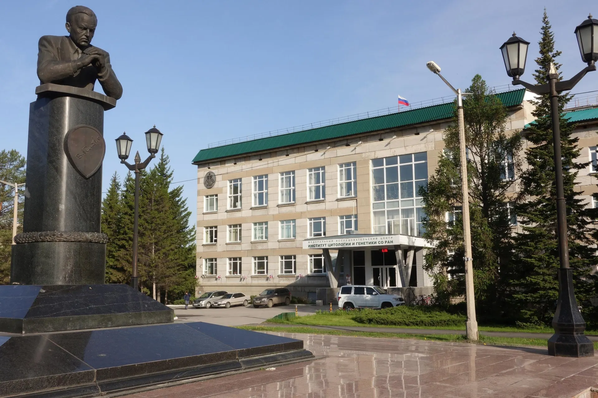 Ограничения на передачу человеческих генетических данных за рубеж и создание межведомственной комиссии для выдачи разрешений грозят задержками публикаций, проблемами с размещением исходных геномных данных и повышенным риском уголовного преследования исследователей.