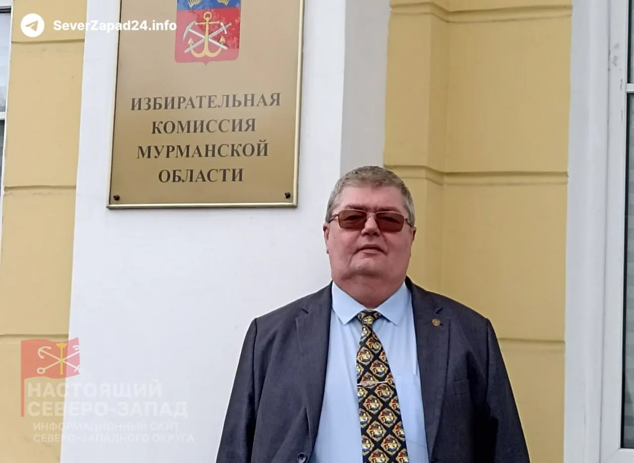 Игорь Хомечко, кандидат в Госдуму и учитель истории, настаивает на личной встрече с губернатором, чтобы обсудить рост тарифов, зарплаты бюджетников и кадровый кризис в регионе.