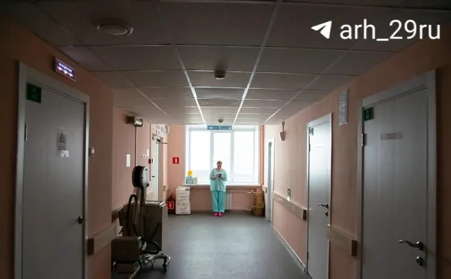 Медработники не получают компенсацию за аренду жилья до полугода; долги по выплатам достигают значительных сумм.
