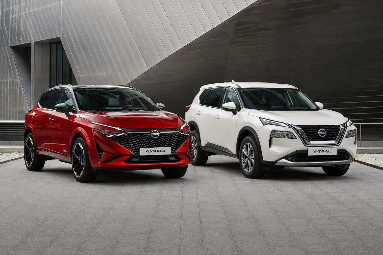 В июле спрос на автомобили Nissan в России возрос в десятки раз, но причина — параллельный импорт из Китая, а не возвращение сборки в страну. Разбор моделей и факторов роста.