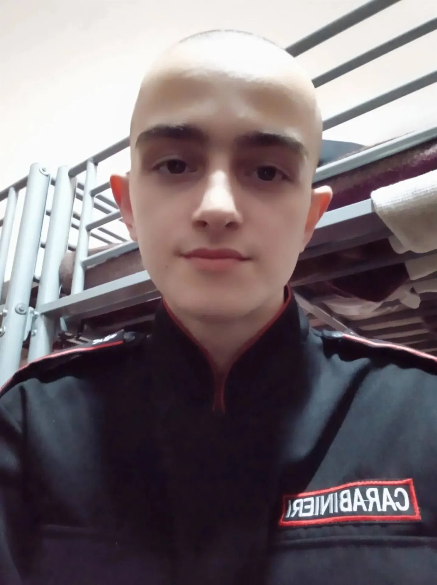 26-летний гражданин Молдовы Евгений Чжен получил 13 лет колонии за шпионаж; процесс прошёл в закрытом режиме; апелляционный суд 23 июля 2026 года оставил приговор без изменений.