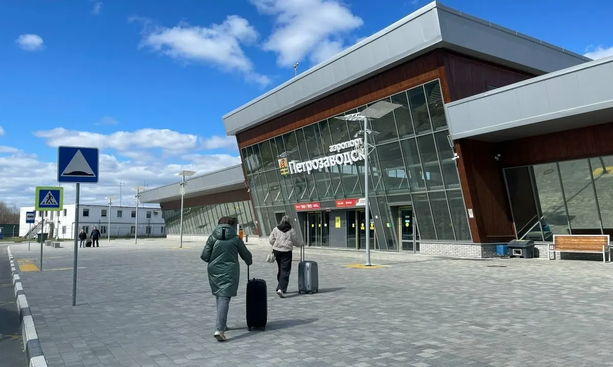 Сейчас самолеты из Петрозаводска летают в десять городов. Власти планируют запустить авиарейсы ещё в три.