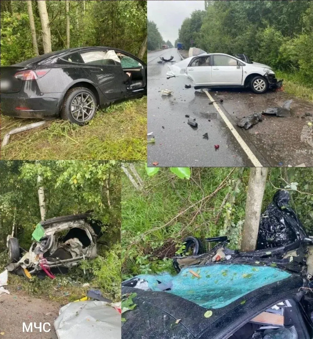 Водитель Nissan погиб вместе с пассажиром; водитель Tesla получил травмы и был доставлен в больницу. Движение частично ограничено — перекрыта одна полоса для дорожных работ.