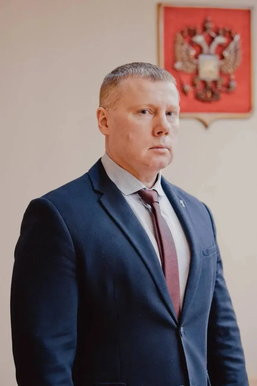 Олег Виноградов возглавил департамент городского хозяйства Ярославля; прежний руководитель Ярослав Овчаров переехал в Люберцы.