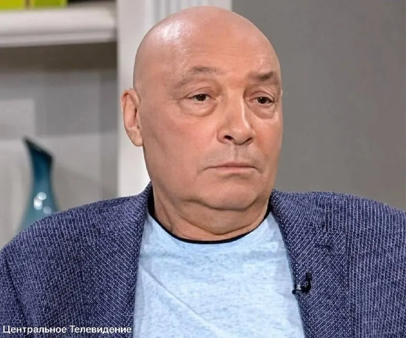 Российский актер Юрий Цурило ушел из жизни. Родившийся во Владимирской области, он прославился как на сцене Александринского театра в Санкт-Петербурге, так и в кино, включая роль генерала Юрия Клёнского в фильме «Хрусталёв, машину!»