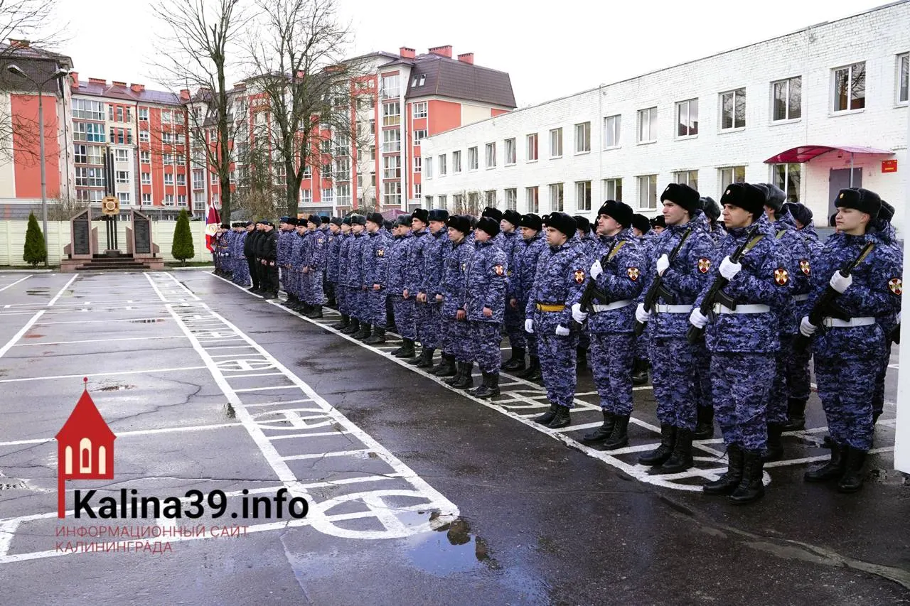 Доплаты федеральным силовикам в регионе вырастут до 10–15 тысяч рублей в месяц, в зависимости от ведомства; постановление вступит в силу 13 августа.