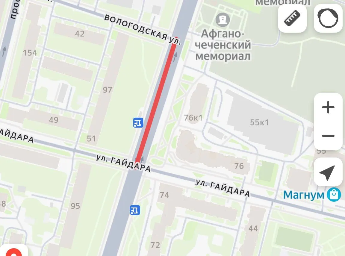 Движение ограничено на участке между Гайдара и Вологодской; перекрытие продлено до 30 сентября.