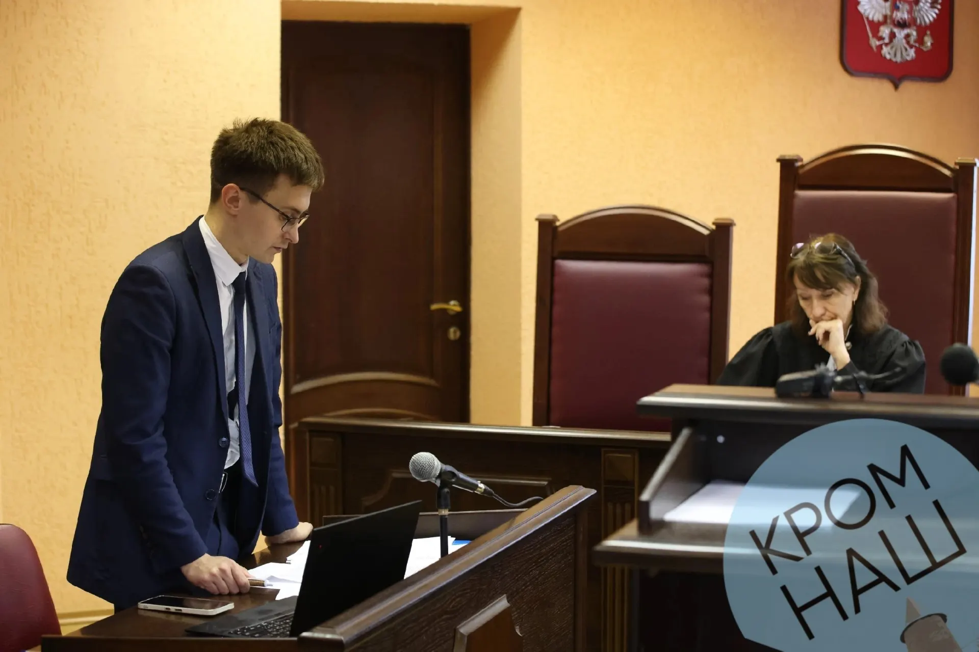 Обсуждается экспертная оценка подписей кандидатов и последствия для региональных объединений при регистрации списков.