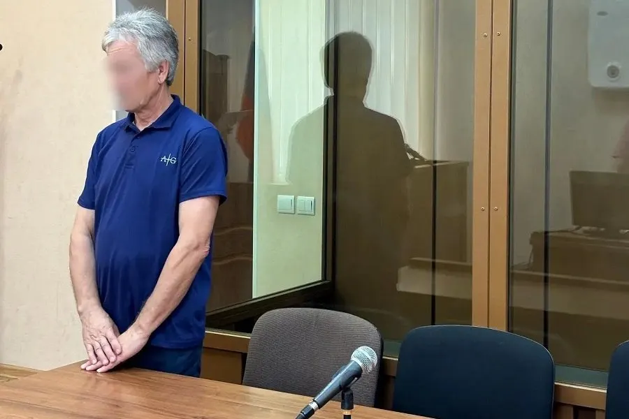 Суд назначил водителю 2 года колонии-поселения и лишение прав за наезд на пешехода на пешеходном переходе в центре Калининграда.