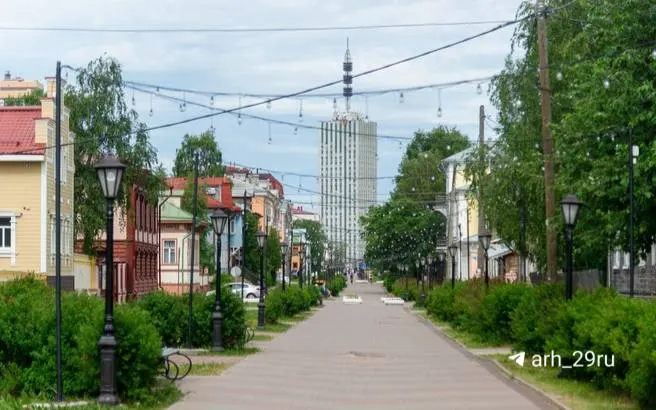 Планы расширить пешеходную зону до Выучейского к 2025 году. Концепция благоустройства готова, финансирование проекта пока ищут.